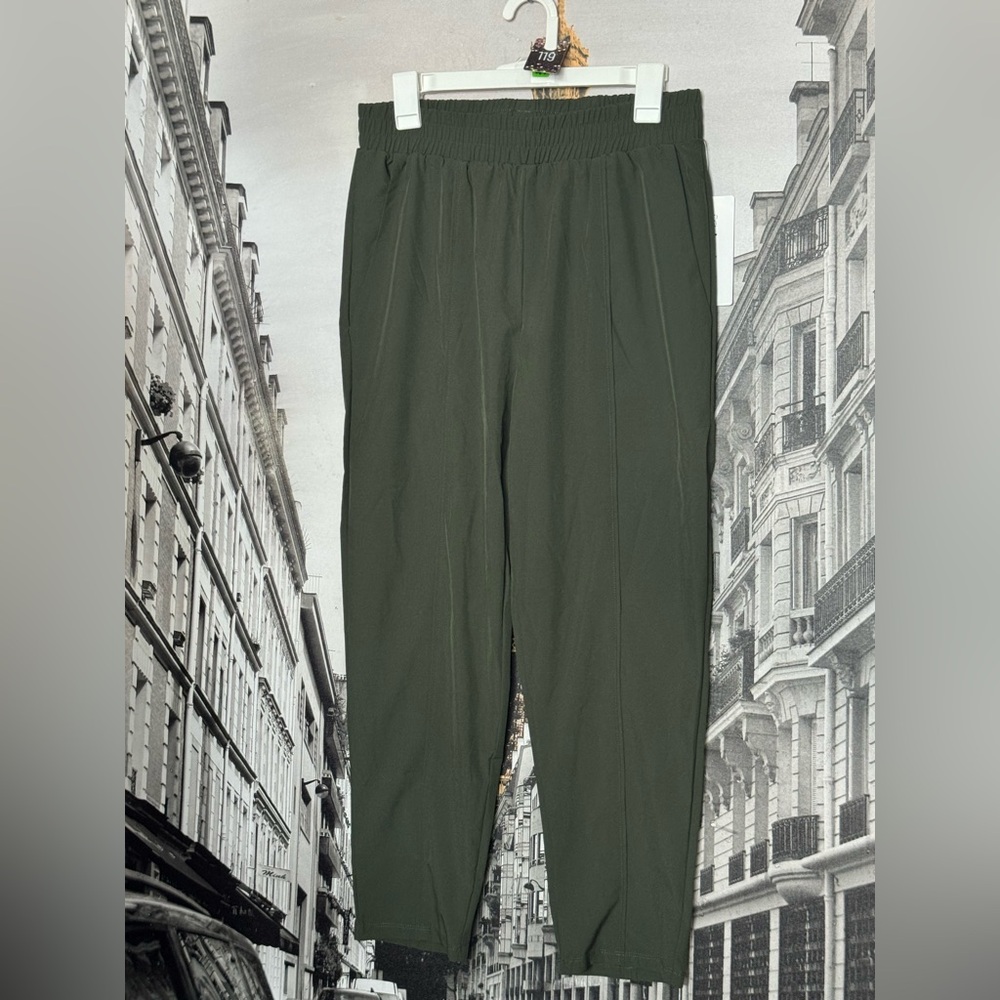 119. Isabella Active Wear Pull-over Pant Small